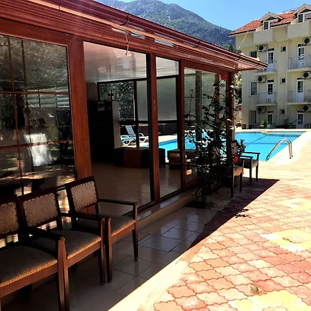 Doga Hotel 3*